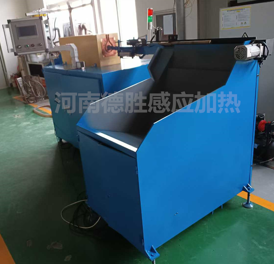 銅中頻加熱爐一體機(jī)，帶自動(dòng)上料，三分選，也適合銅鐵鋁的加熱鍛造。_副本